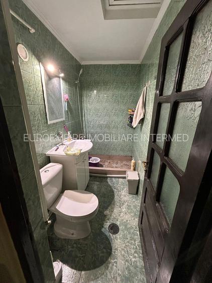 Casa Constanta  zona Km 4/5 - 7