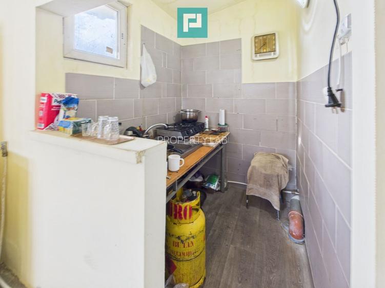 Casuță cu priveliște panoramică spre Cetatea Șiria - 15