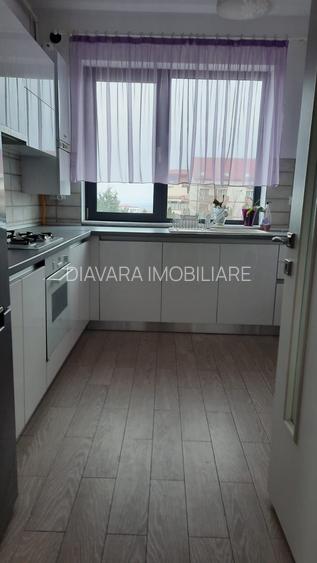 Ap 3 cam cu garaj Buna ziua - 790 Euro - 2