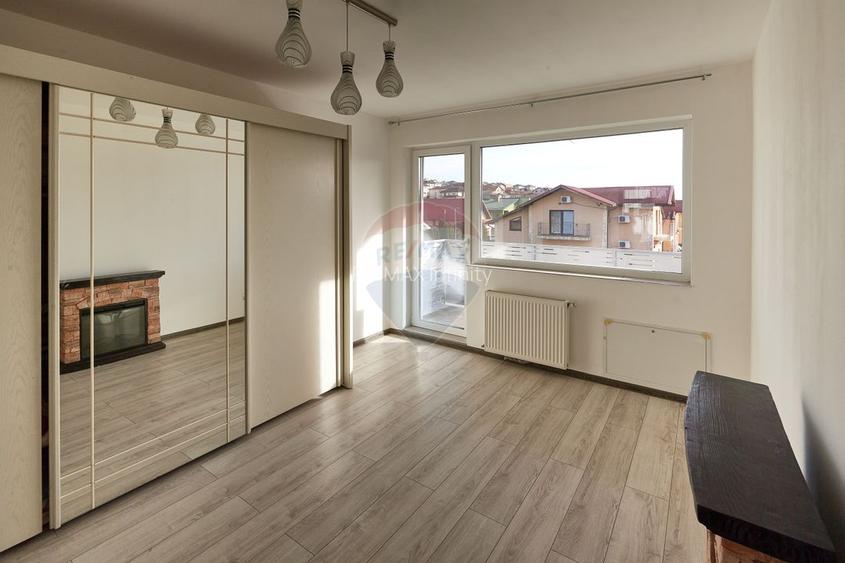 Casa / Vila cu 7 camere de vanzare in Chinteni - 9