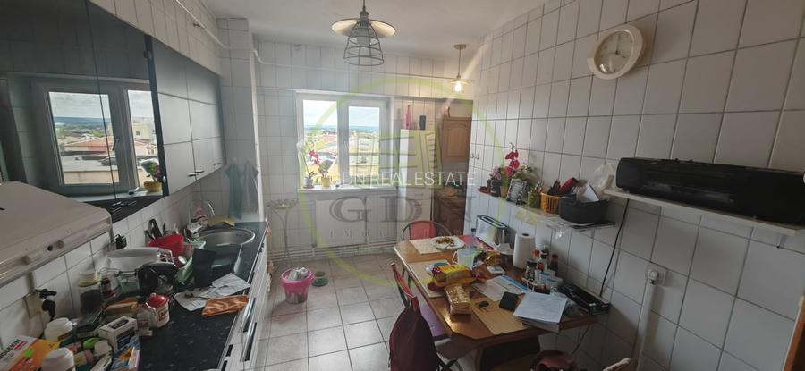 Apartament 3 camere, decomandat, 107.35 mp, Calea Bucuresti, zona McDonalds - 8