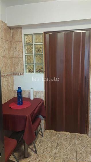 Apartament 2 camere Podu Ros - Socola - 11