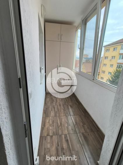 Apartament 4 camere -70 mp  decomandat - Vasile Aron - 19