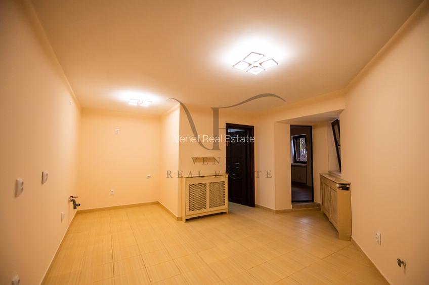 Vila EXCLUSIVISTA PREMIUM 22 camere 8bai lift piscina sauna panouri fotovoltaice - 49