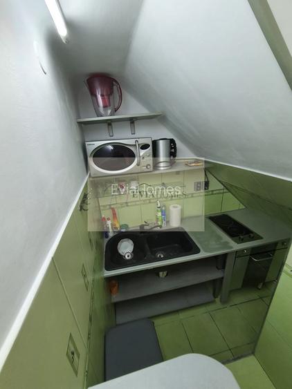 etaj 2/ oportunitate investitie/ zona Casei de Cultura a Studentilor - 5