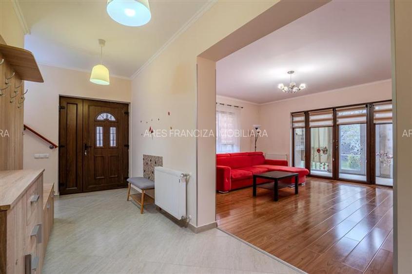 DOMNESTI,VILA INDIVIDUALA,4 CAMERE,258 MP,TEREN 700 MP,AN 2017 - 4