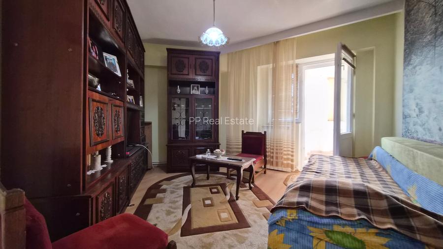 Tomis 3 - ap 3 cam , et 2/8 , centrala gaze (necesita renovare) - 11