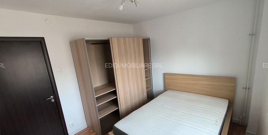 3 camere decomandat Valea Ialomitei, 2 bai, 1979, reabilitat, centrala proprie - 7