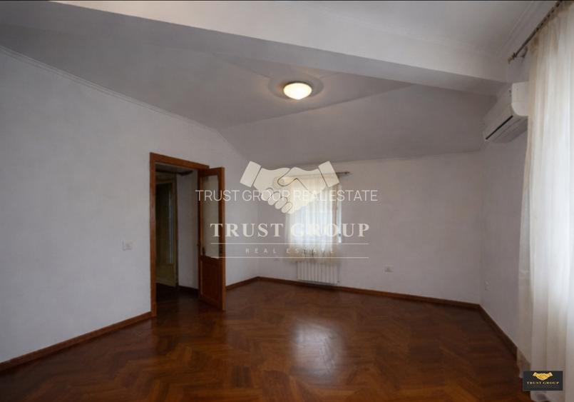 Casa  Individuala | Herastrau  | Curte proprie | 3 Locuri de parcare - 6