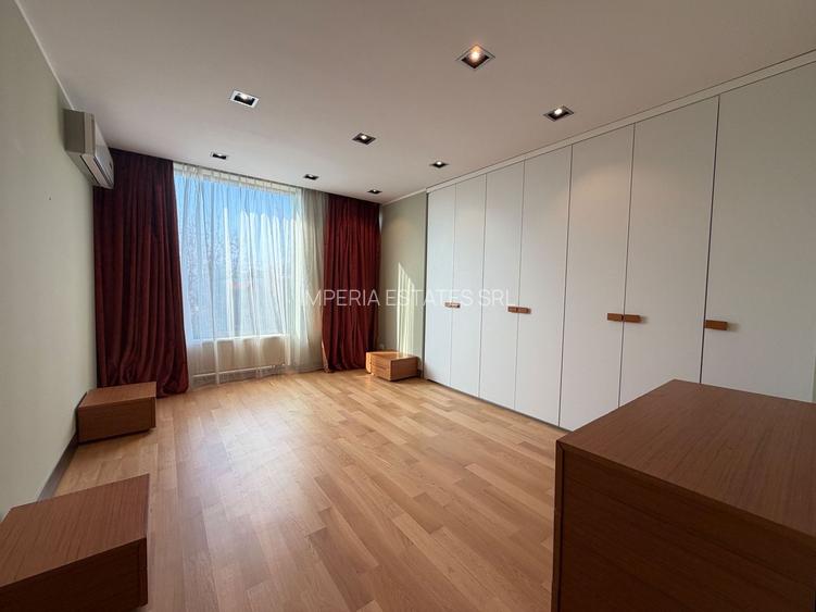 Apartament impresionant cu vedere catre lac, piscina comuna, finisaje premium - 13