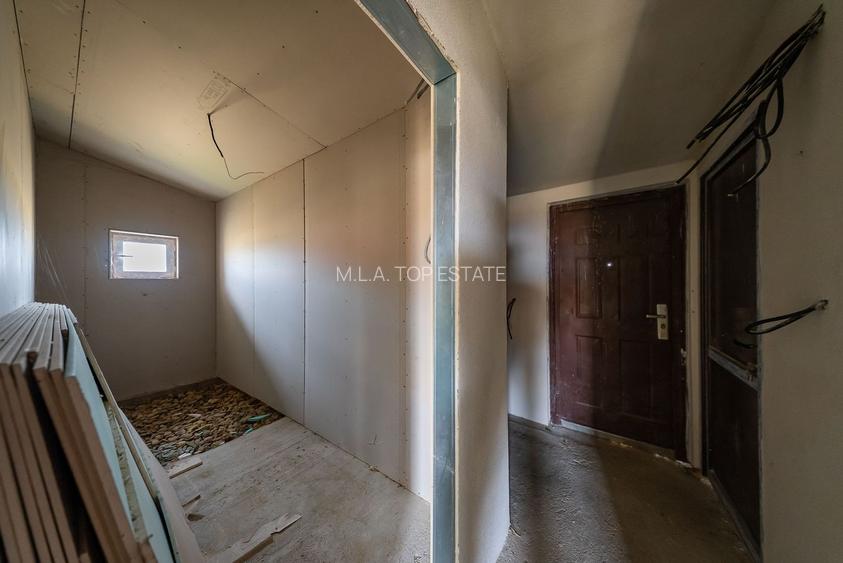 Casă de vânzare cu 3 camere in Alunis - 23