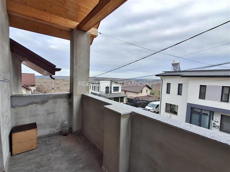 Vila P+M+Pod , 4 camere , 520 mp teren - Breazu . Iasi - 17