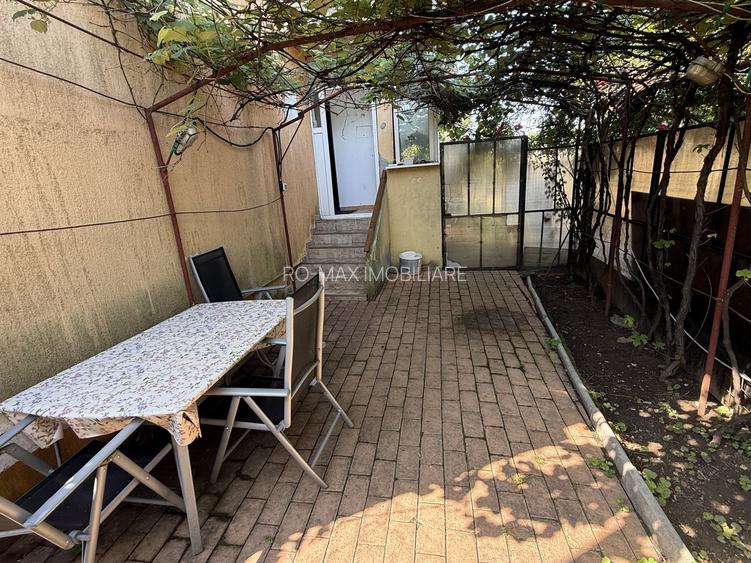 Ap 3 camere 60 mp + curte 18 mp și loc de parcare - 2