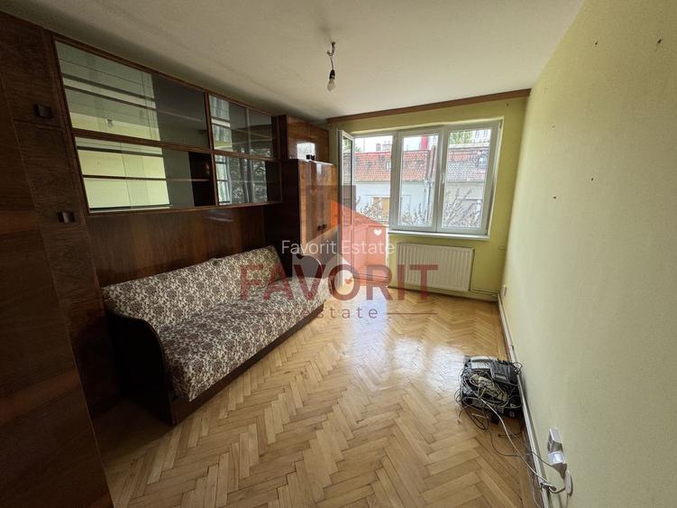 Etaj 2. Centrala proprie. La 400 m de Opera. Disponibil imediat. - 9