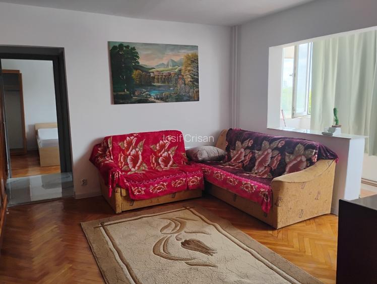 Închiriez apartament 3 camere spațios renovat complet fara minori fara animale d - 4