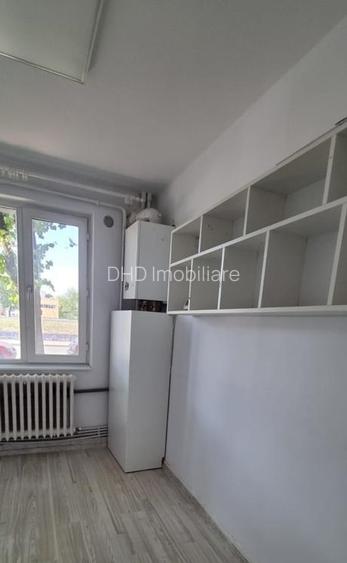 Spatiu Comercial Podu Ros - 2