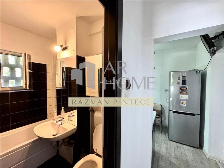 Inchiriere apartament 2 camere, decomandat, zona Nord, Ploiesti. - 12