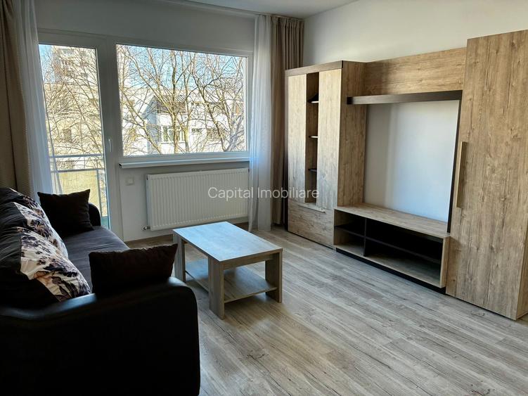Apartament 2 camere, renovat complet, mobilat, etaj 3 - 3