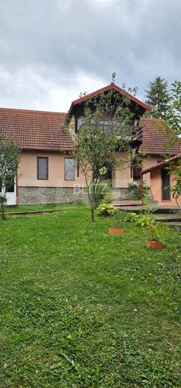 Casa deosebita, 3000 mp teren, 6 camere zona linistita - Barcani - 6