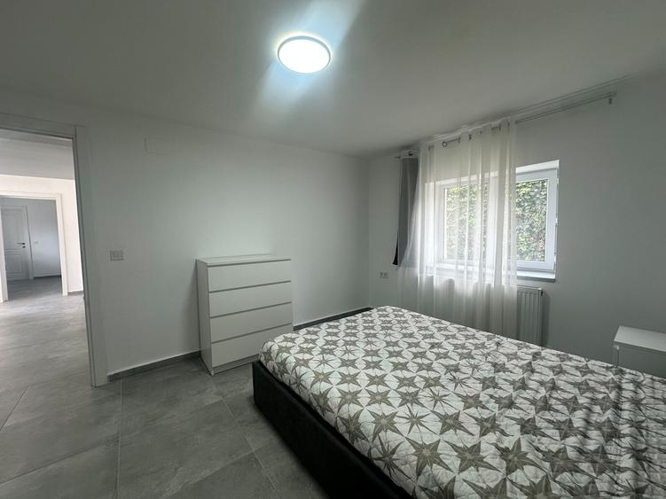 EXCLUSIVITATE! Casa P+1 - 6 camere - Palazu Mare - 260.000 euro (Cod E8+E10)