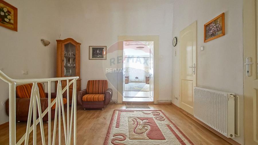 APARTAMENT ISTORIC 110 MP CU POD SI VEDERE SPRE STRADA REPUBLICII - 3