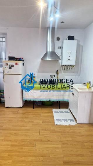 ULTRACENTRAL -CASA 4 CAMERE ,TEREN 187 MP, CENTRALA GAZ