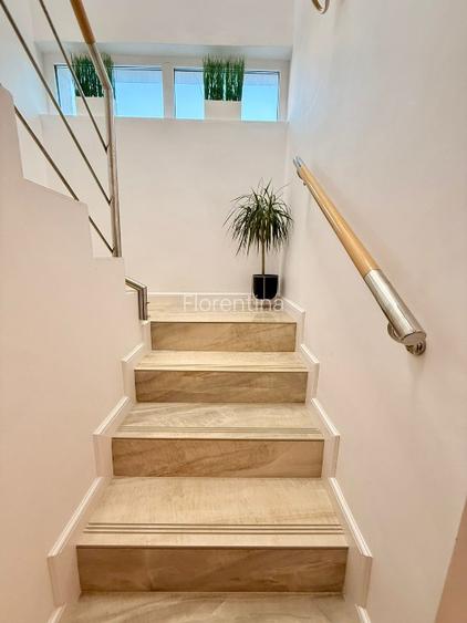 Casă/Vilă potrivită locuire sau turism, 205 mp utili, Eforie Nord - 12