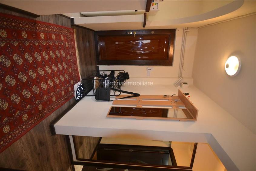 Apartament 3 camere decomandat 2 bai.2 balcoane  etajul 2   Judetean - 21