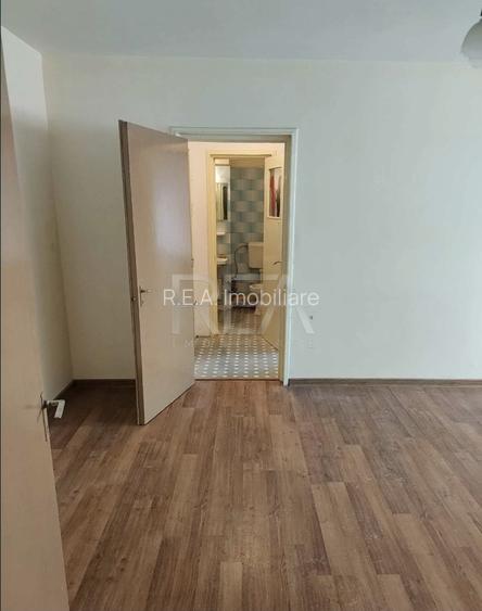 2 camere, et 9/10, bloc tip R,  52 mp- Drumul Taberei - 3