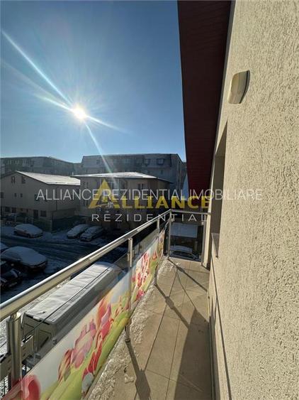 Casa individuala 7 camere cu 3 bai langa metrou - 24