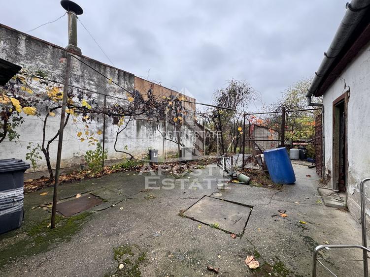 Casa cu anexe + Teren de 539mp, zona Fratelia, Timisoara - 2