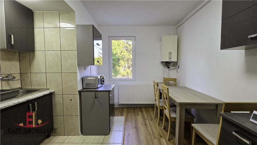 Apartament 3 camere cu garaj, parter inalt, Str Transilvania, 2 bai, 68 mp, Tu