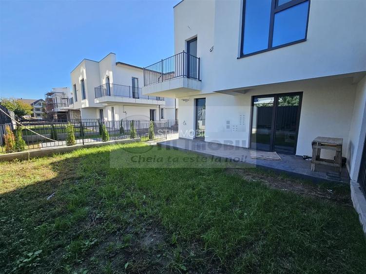 Apartament exclusivist dispus P+1E + curte 70mp - 2