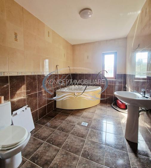 Apartament spatios si cu potential in Andrei Muresanu - 8