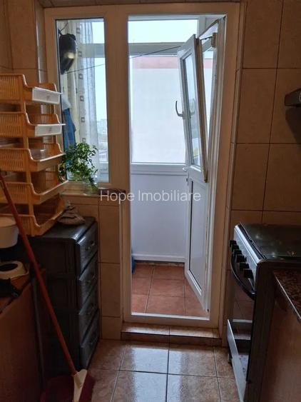 Berceni - Bulevardul Obregia - Apartament 3 camere decomandat - 7