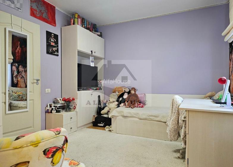 Oportunitate - Apartament cu trei camere in vila, zona Tractorul 70 mp - 16