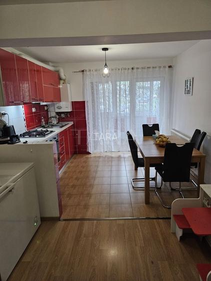 Vanzare apartament zona centrala, Apahida - 2