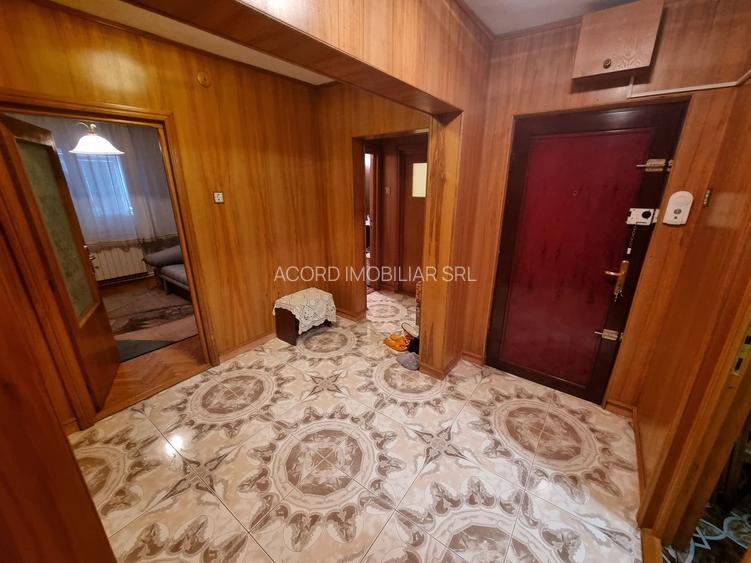 Faleza nord unirii-  apartament 4 camere decomandat - 11