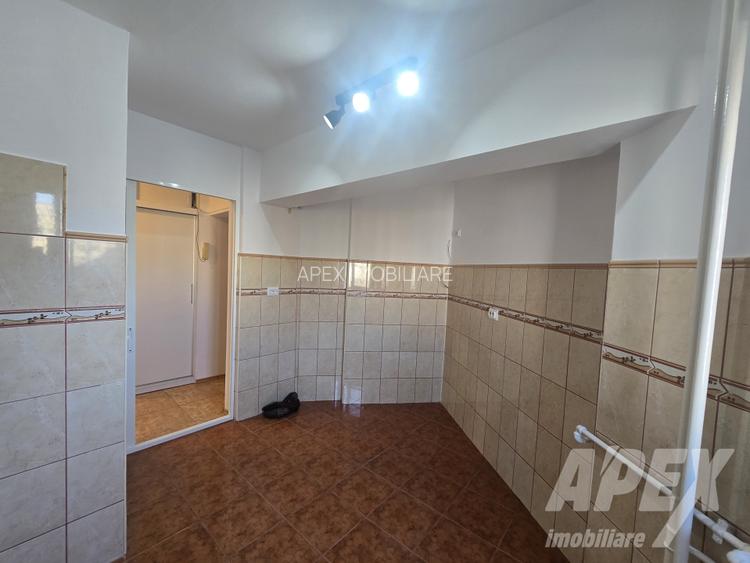  Apartament 4 camere renovat | COMISION 0% | Dr. Taberei- B-dul Ghencea  - 11