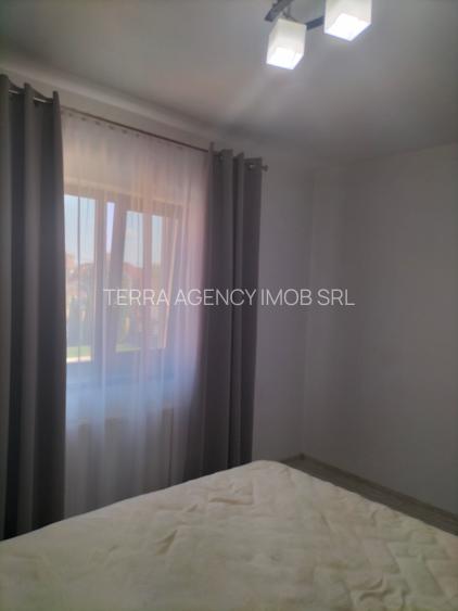 Închiriez o superbă casă P + 1, în orașul Mioveni. - 8