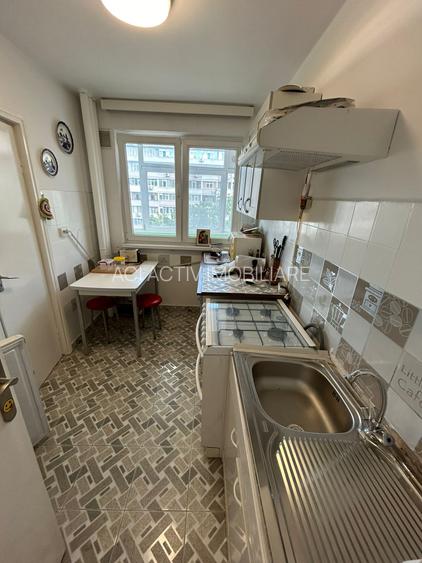 Giulesti Stradal,Crangasi Metrou 14 Min,Piata,Podul Grant,Zboina Neagra - 7