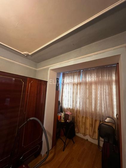 Apartament cu 2 camere, etaj 1/4, zona Mircea - 4