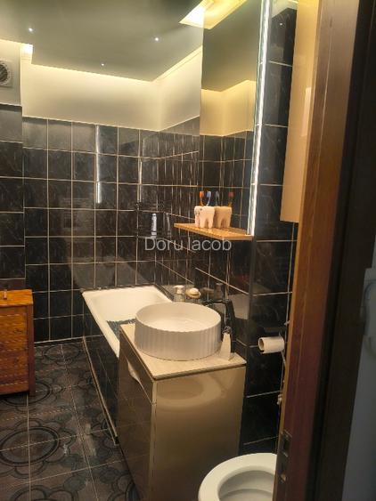 Apartament cu doua camere Carpaților 11  - 2