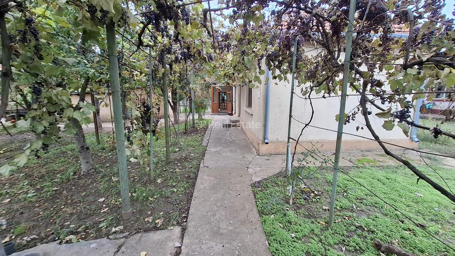 KM 5 - casa 4 cam + teren 686 mp (constructie renovabila) - 2