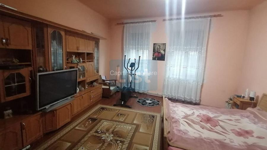 Casă familiala zona centrală Turda,teren 895mp, fără comision!!!  - 4