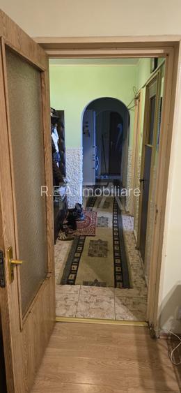 3 camere, 7/10, bloc 1979, 74 mp-Pacii-Str. Barsanesti - 5