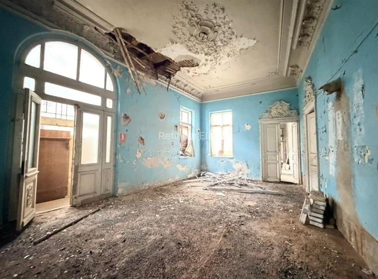 Vanzare casa + teren | Unirii - Cartier Evreiesc | teren 566 mp | necesita renov - 5