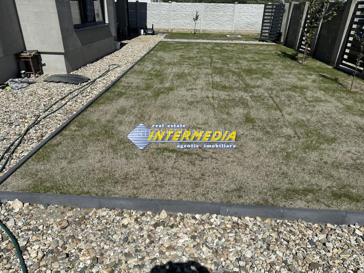 Casa noua de vanzare cu 4 camere in Alba Iulia finisata la cheie zona Micesti - 2