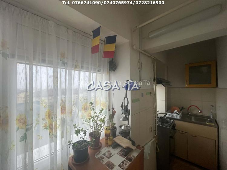 Apartament 3 Camere, Etaj 7/8(cu lift), Strada Unirii - Ultracentral - 13