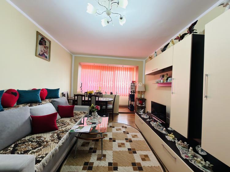 Apartament 2 camere, semidecomandat, etaj 7 - zona Sagului - 2
